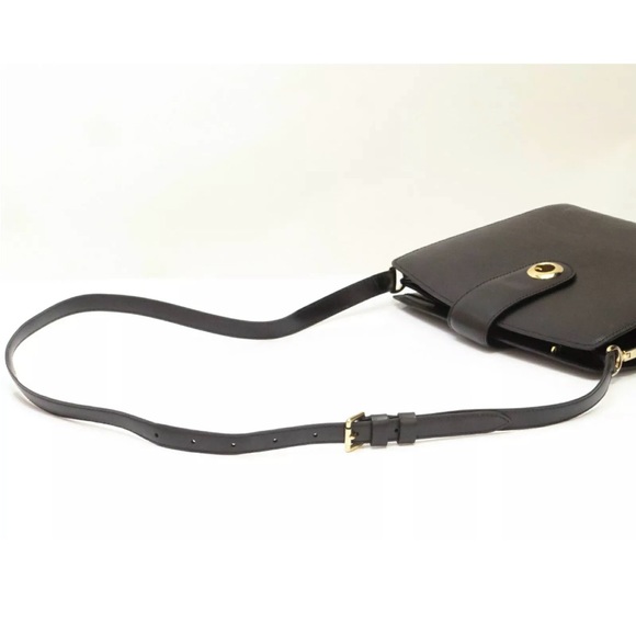 Louis Vuitton Epi Capucines Shoulder Bag - Picture 7 of 14